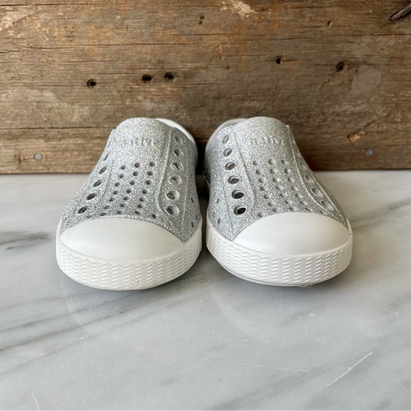 Native Shoes•C9 (Child)•EUC•Jefferson Disco Bling•Embedded Silver Disco Glitter - Picture 11 of 16